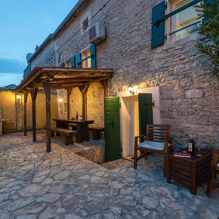 Casa Stifanici Βίλα Baderna Εξωτερικό φωτογραφία