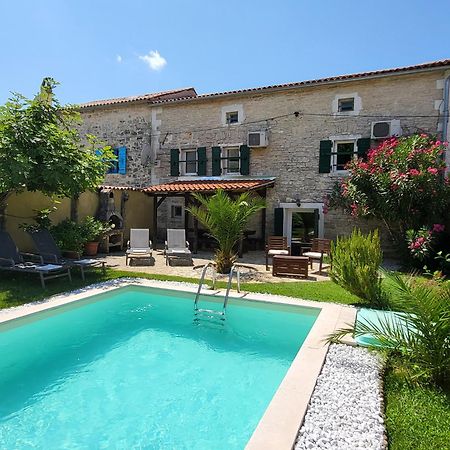 Casa Stifanici Βίλα Baderna Εξωτερικό φωτογραφία